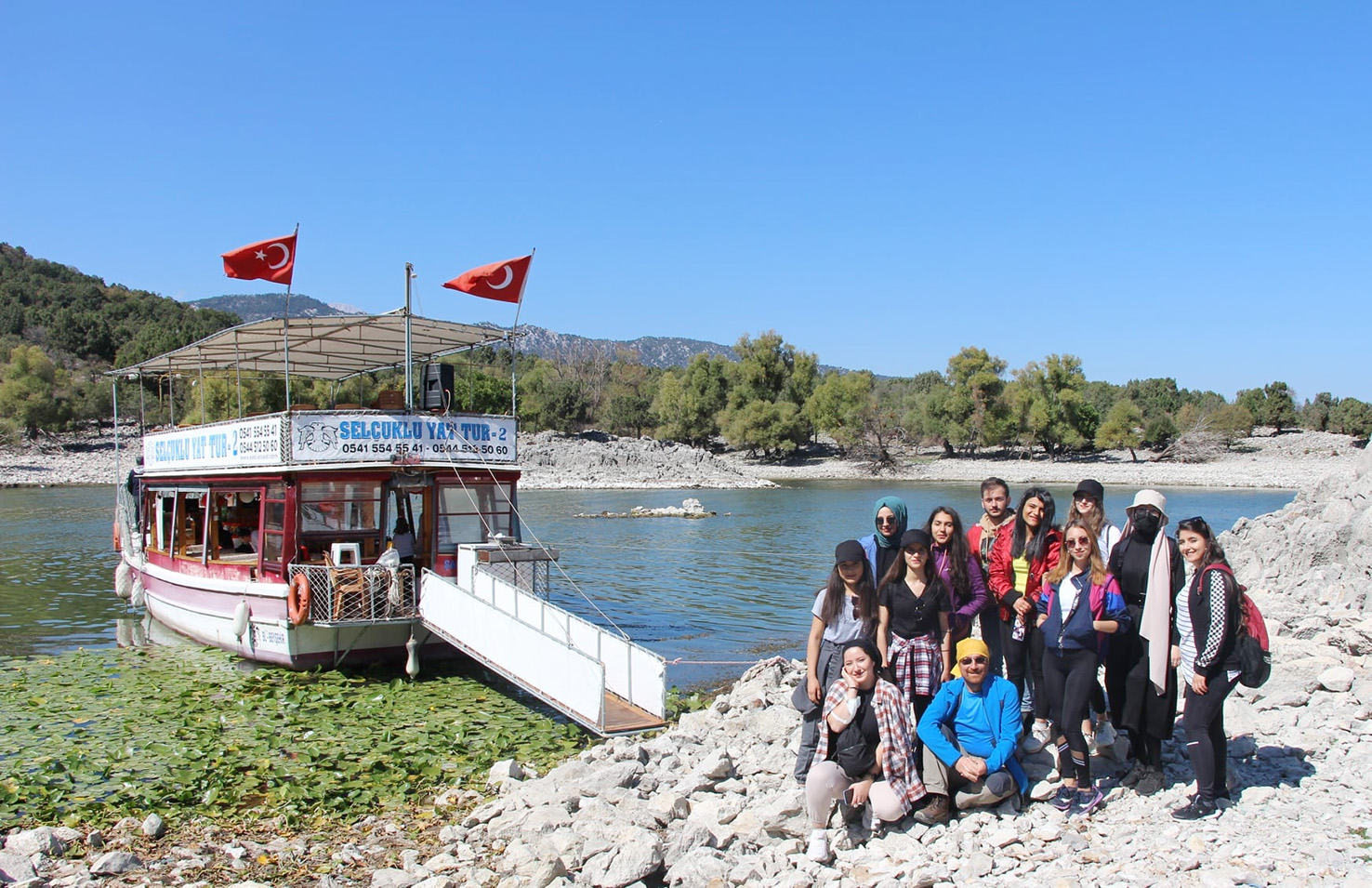 Beyşehirli doğa tutkunları Hacıakif Adası’nda buluştu