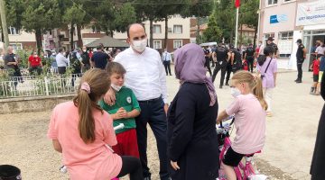 Konya Büyükşehir Sel Bölgesindeki Çocukların Yüzünü Güldürdü
